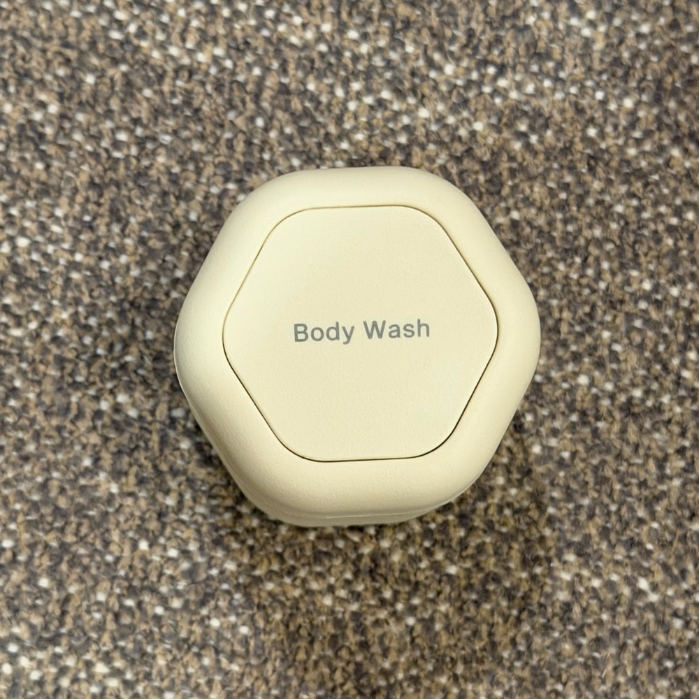 Cadence Capsule Medium Sand “Body Wash”